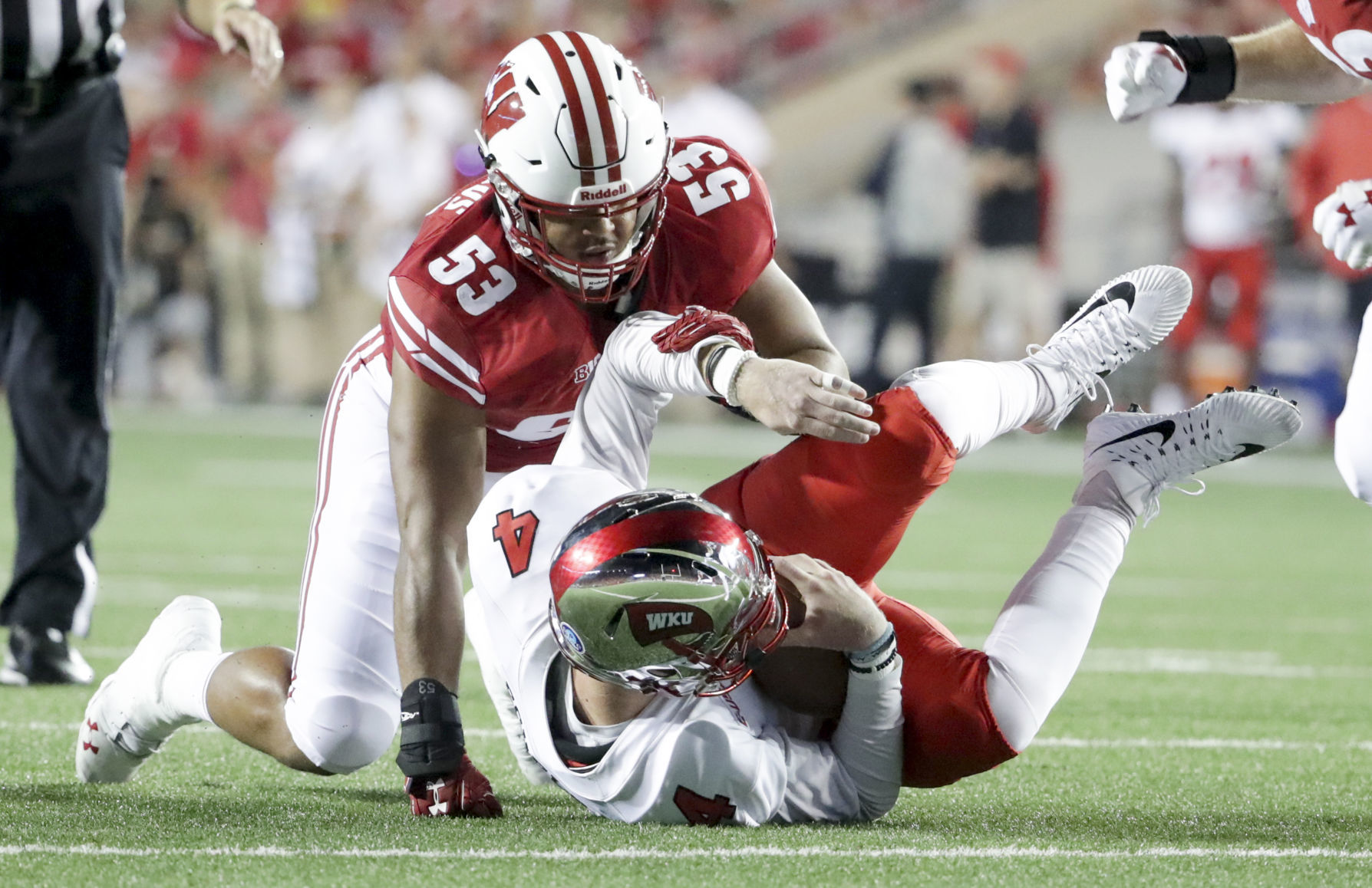 Wisconsin Badgers 34, Western Kentucky Hilltoppers 3